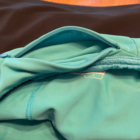 Trayl padded cycling skorts, size Large - Picture 5 of 8